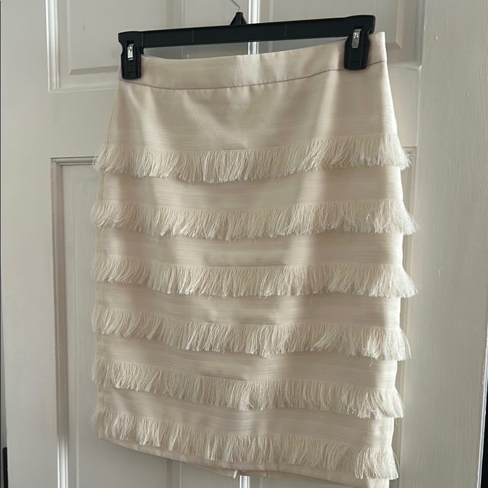 Banana Republic Cream Mini Pencil Skirt Ruffled Cocktail